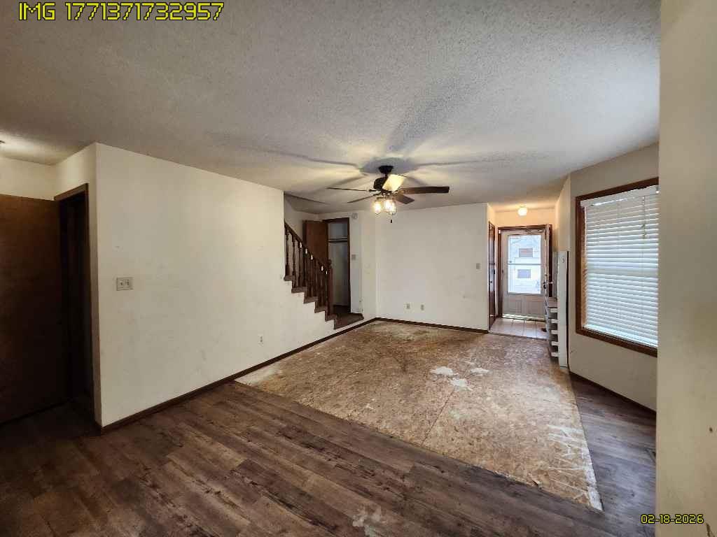 Homes for sale in Lawrence, KS | 916 Christie Ct, Lawrence, KS 66049 | MLS# 2602849