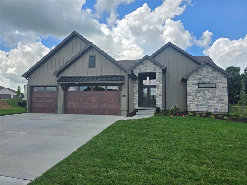 1st image of 2750 Sw Heartland Rd, Lee's Summit, MO 64082 | MLS# 2602983
