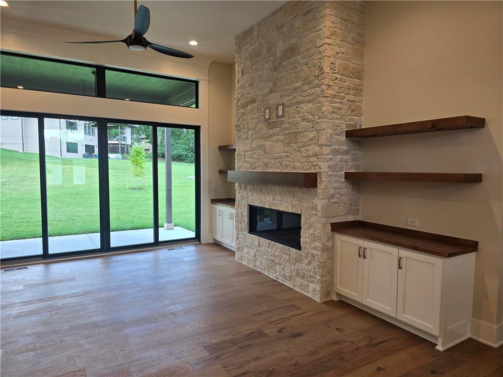 2nd image of 2750 Sw Heartland Rd, Lee's Summit, MO 64082 | MLS# 2602983