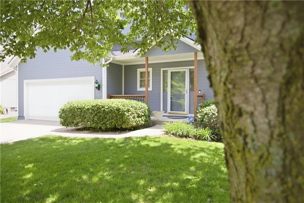 Homes for sale in Overland Park, KS | 6275 W 157Th St, Overland Park, KS 66223 | MLS# 2603281