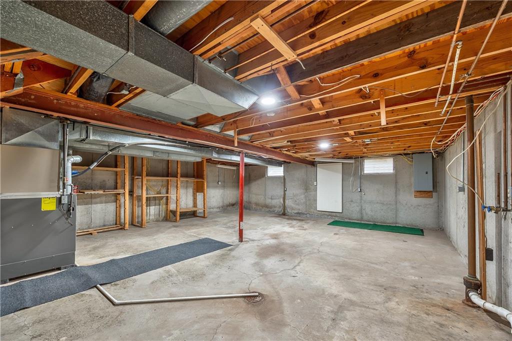 Homes for sale in Lenexa, KS | 12721 W 100th St, Lenexa, KS 66215 | MLS# 2603510