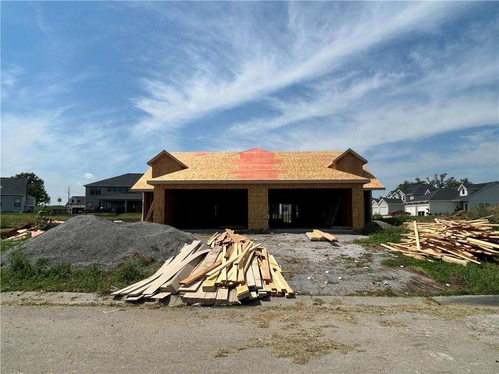 1st image of 702 Woodland St, Smithville, MO 64089 | MLS# 2603695