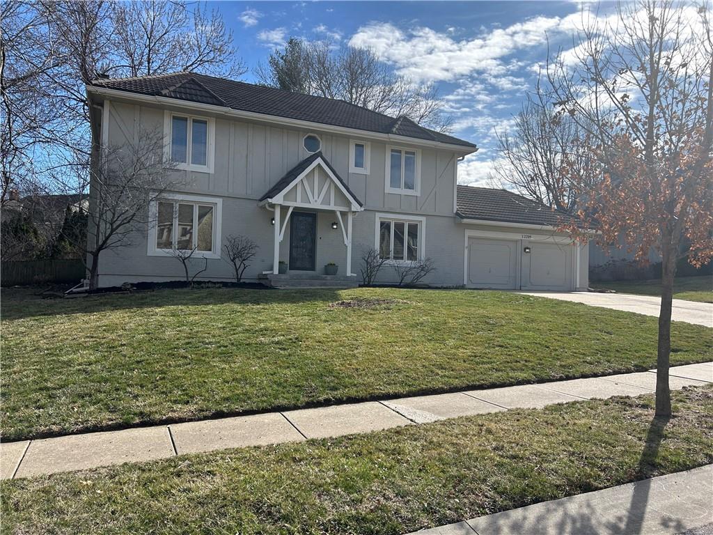 Homes for sale in Leawood, KS | 12209 Aberdeen Rd, Leawood, KS 66209 | MLS# 2603829