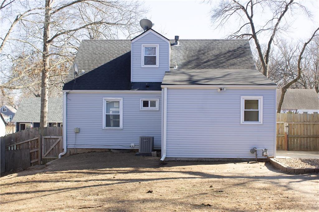 Homes for sale in Liberty, MO | 606 Thornton St, Liberty, MO 64068 | MLS# 2603862