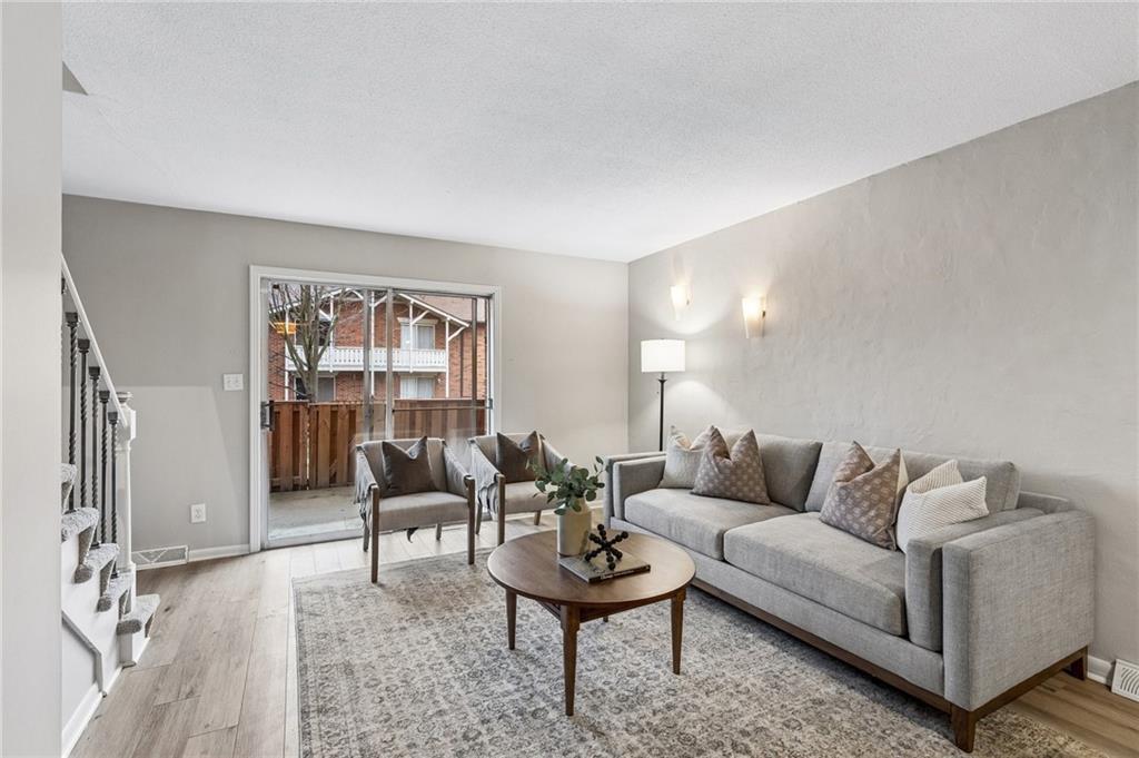 Homes for sale in Overland Park, KS | 5700 W 97Th St, Overland Park, KS 66207 | MLS# 2603881