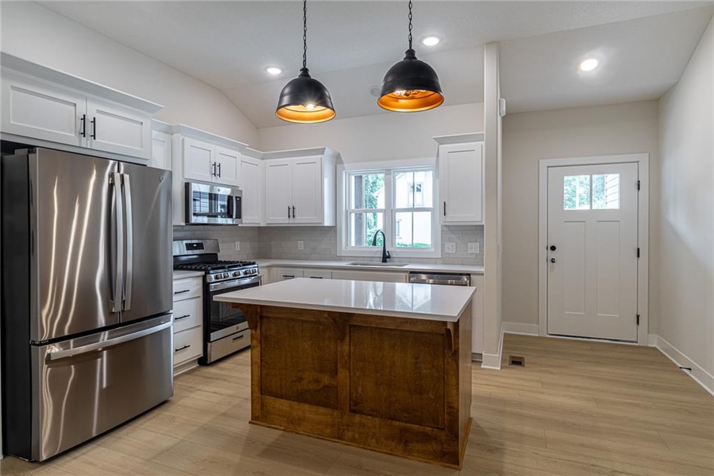 3rd image of 3107 Carlisle Ct, St Joseph, MO 64506 | MLS# 2604350