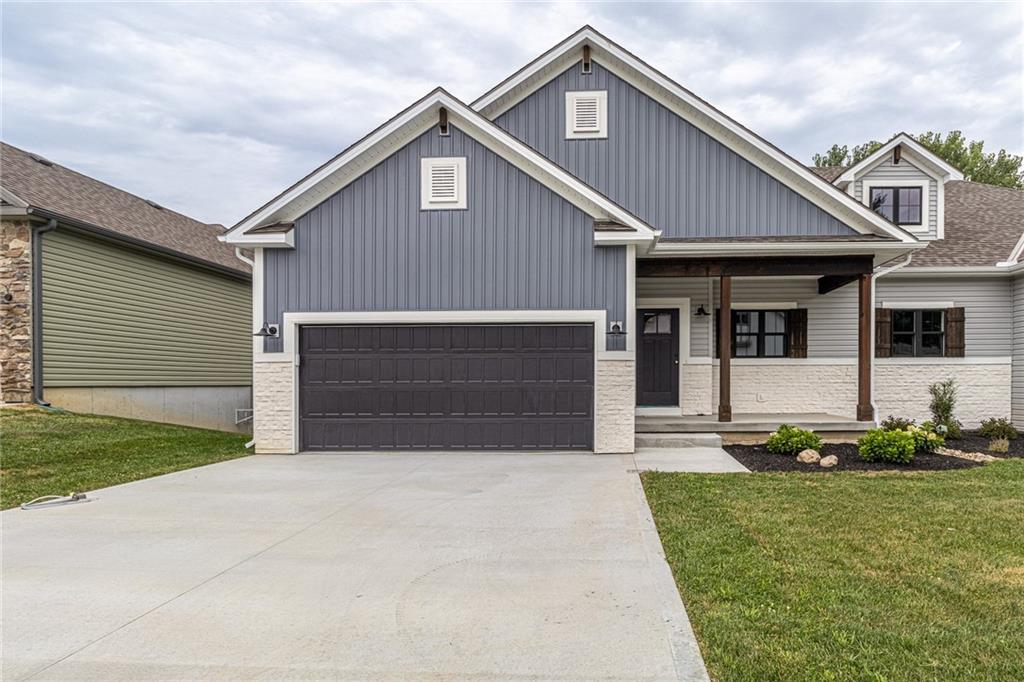 1st image of 3107 Carlisle Ct, St Joseph, MO 64506 | MLS# 2604350