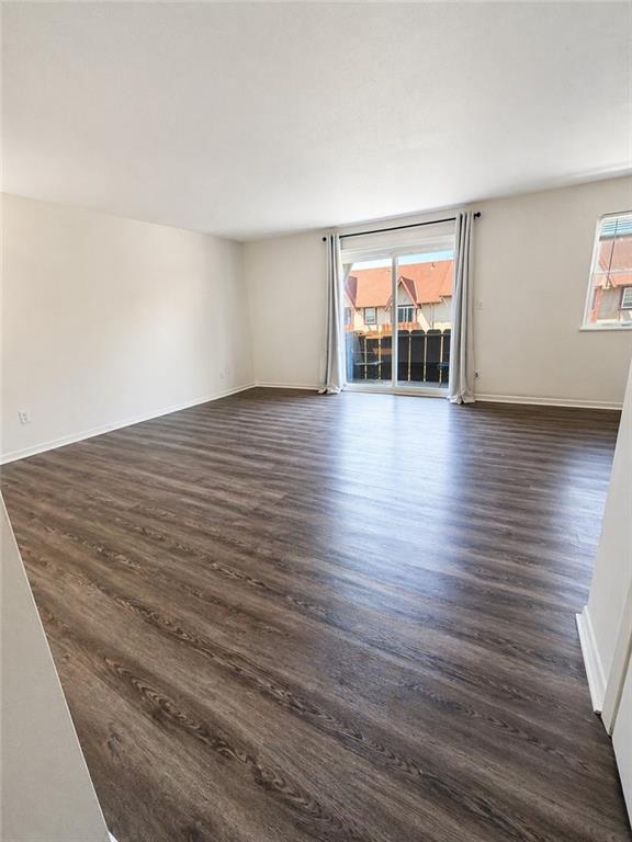 Homes for sale in Overland Park, KS | 6224 Robinson #4 St #4, Overland Park, KS 66202 | MLS# 2604407