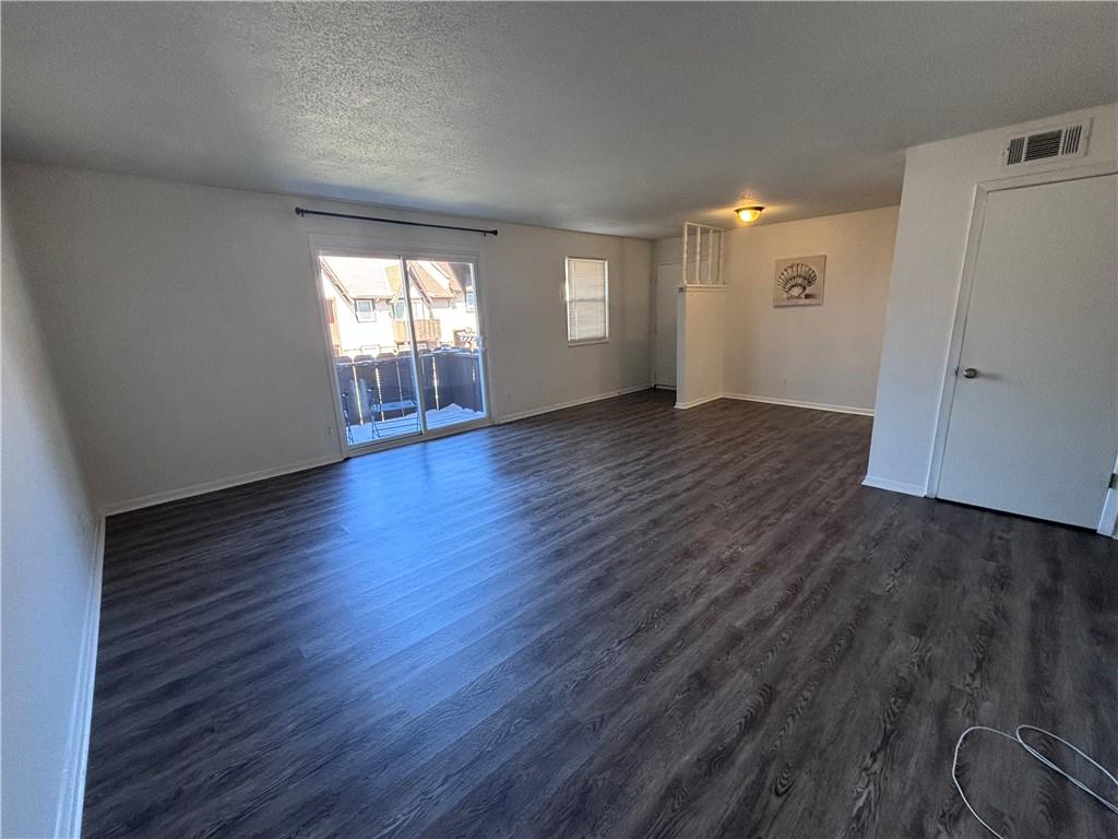 Homes for sale in Mission, KS | 6224 Robinson #4 St #4, Mission, KS 66202 | MLS# 2604407