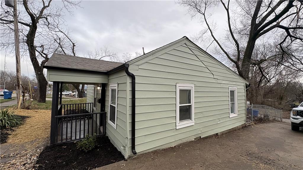 Homes for sale in Liberty, MO | 539 E Mill St, Liberty, MO 64068 | MLS# 2604571