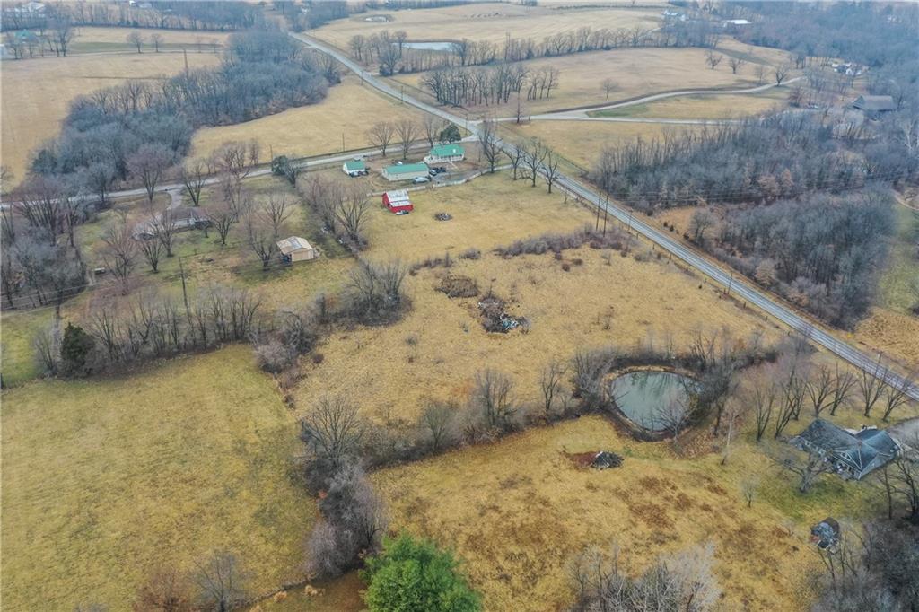Homes for sale in Kearney, MO | 21421 Jesse James Farm Rd, Kearney, MO 64060 | MLS# 2604668