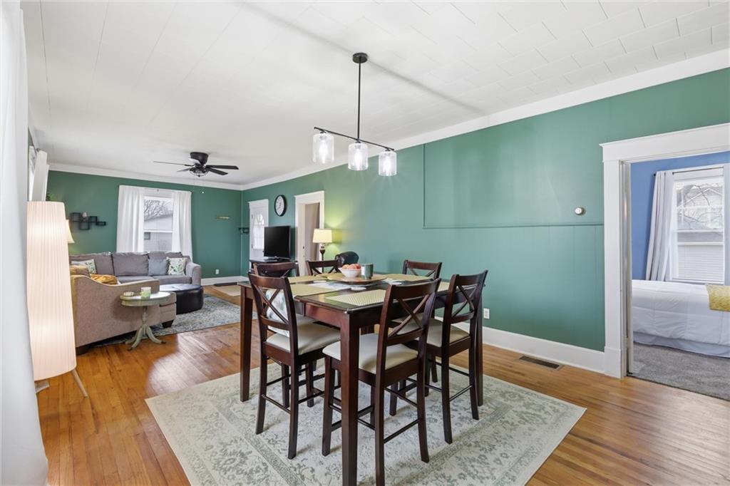 Homes for sale in Gardner, KS | 126 S Oak St, Gardner, KS 66030 | MLS# 2604908