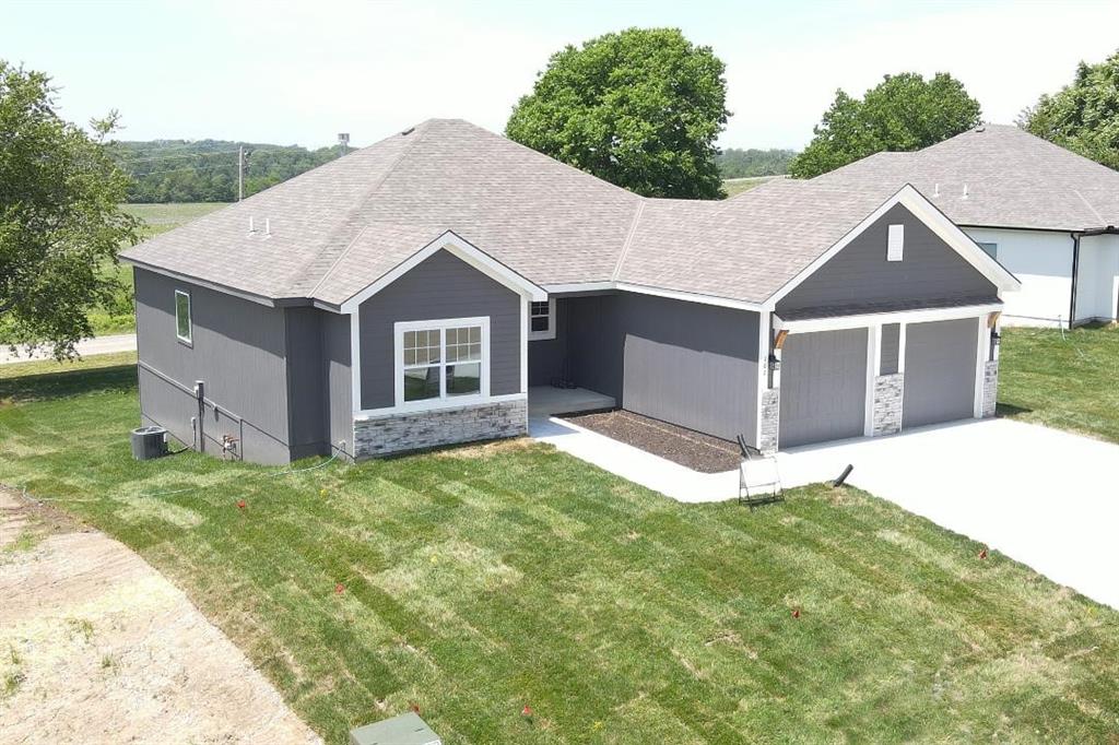 Homes for sale in Dearborn, MO | 107 Johnson Cir, Dearborn, MO 64439 | MLS# 2605084