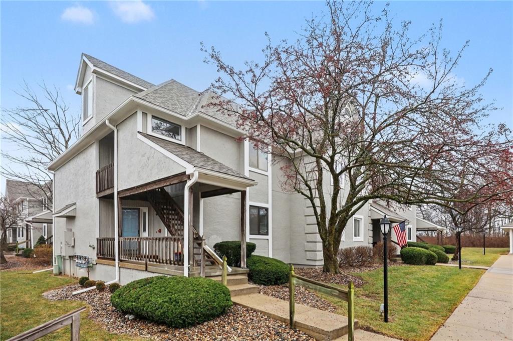Homes for sale in Shawnee, KS | 13821 W 58th Ter #1, Shawnee, KS 66216 | MLS# 2605134