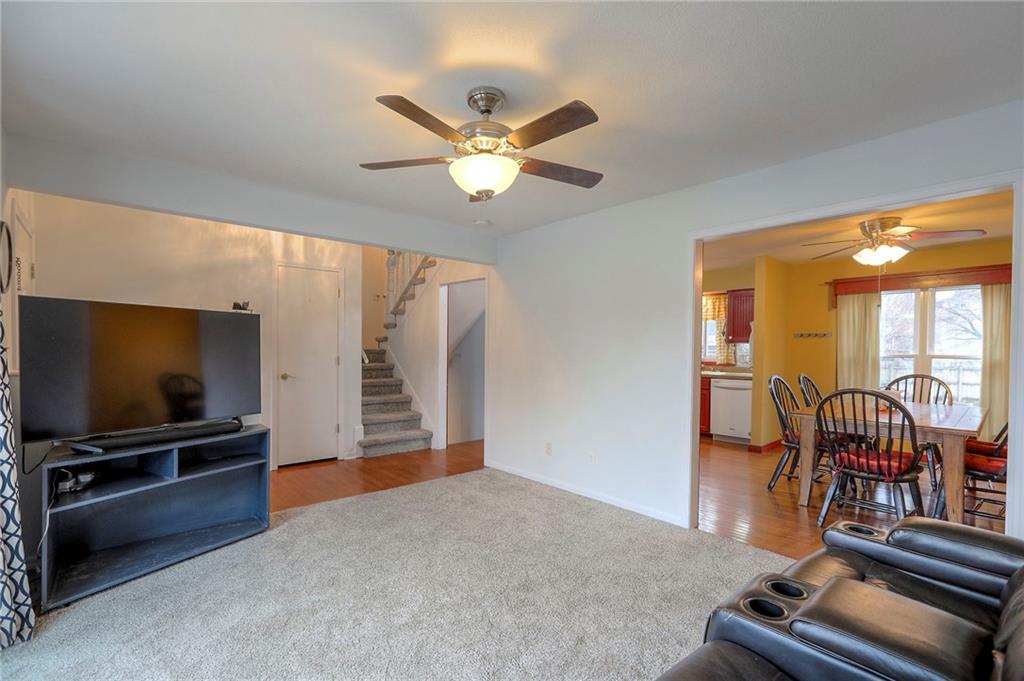 Homes for sale in Olathe, KS | 1121 S Stagecoach Pl, Olathe, KS 66062 | MLS# 2605155