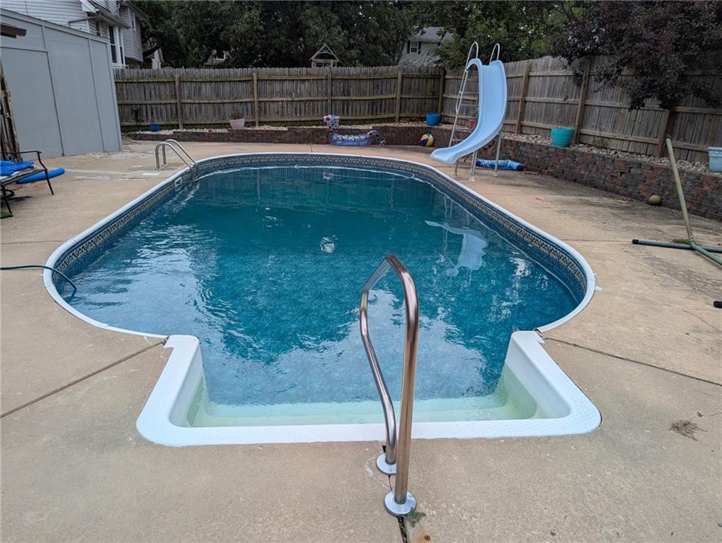 Homes for sale in Olathe, KS | 1121 S Stagecoach Pl, Olathe, KS 66062 | MLS# 2605155