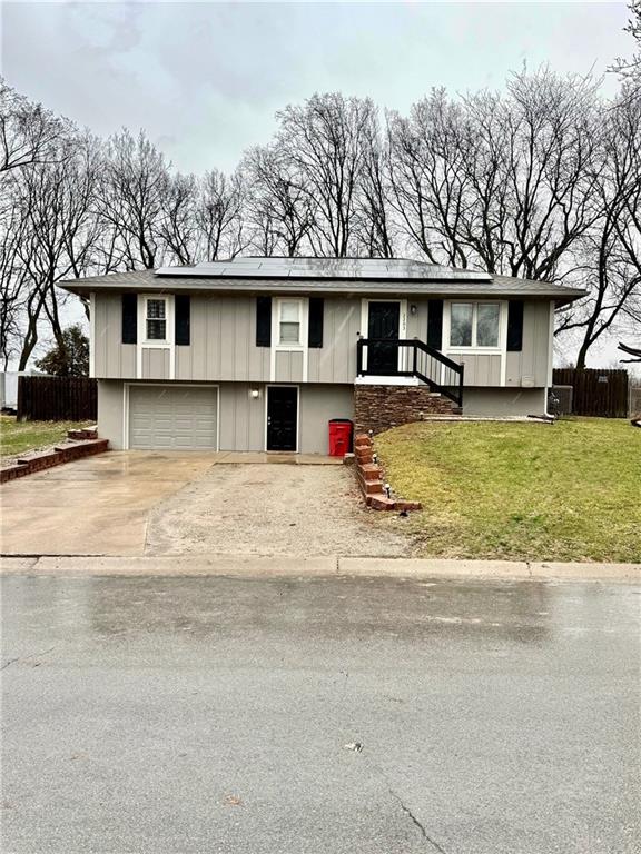 Homes for sale in Oak Grove, MO | 2203 S Owings St, Oak Grove, MO 64075 | MLS# 2605163