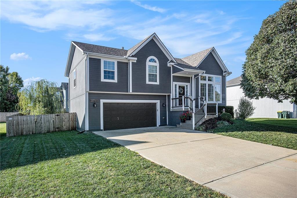 Homes for sale in Louisburg, KS | 1307 N 4th Street East Street, Louisburg, KS 66053 | MLS# 2605404