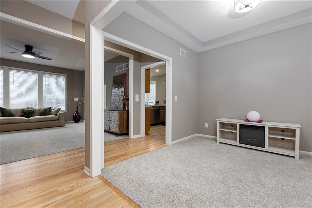 Homes for sale in Kearney, MO | 307 W 11Th Ter, Kearney, MO 64060 | MLS# 2605455