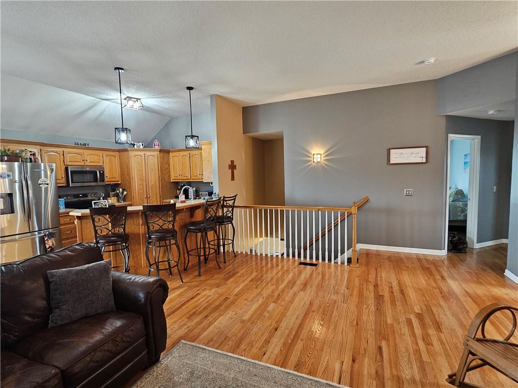 Homes for sale in Smithville, MO | 211 Essex Dr, Smithville, MO 64089 | MLS# 2605505