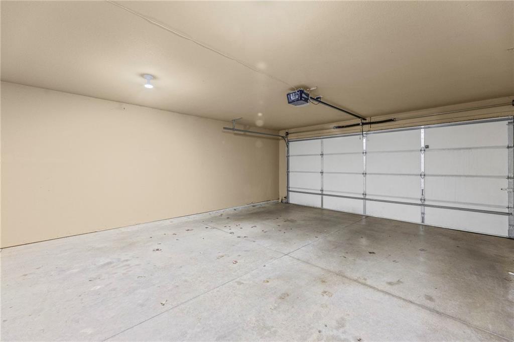 Homes for sale in Lawrence, KS | 5245 Overland Dr #C9, Lawrence, KS 66049 | MLS# 2605565