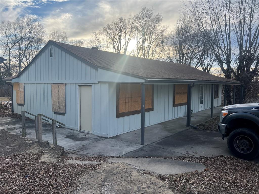 Homes for sale in Liberty, MO | 1125 Elizabeth St, Liberty, MO 64068 | MLS# 2605656