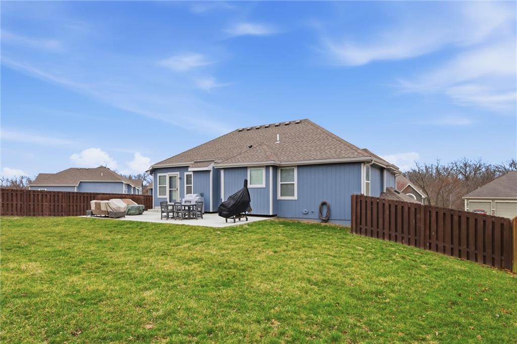 Homes for sale in Basehor, KS | 16640 Ruby Wy, Basehor, KS 66007 | MLS# 2605705