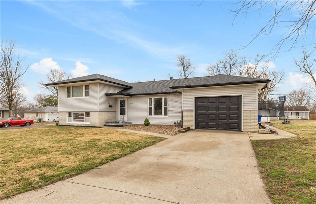 Homes for sale in Sedalia, MO | 2008 E 15Th St, Sedalia, MO 65301 | MLS# 2605707