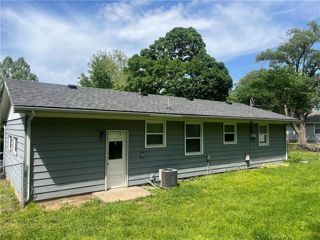 Homes for sale in De Soto, KS | 33915 W 83rd St, De Soto, KS 66018 | MLS# 2605922