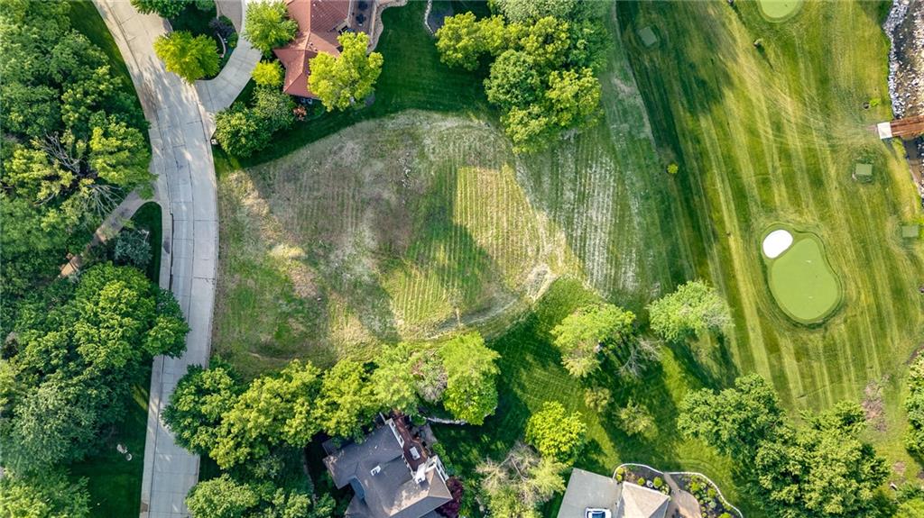 Homes for sale in Lawrence, KS | 4206 Nicklaus Dr, Lawrence, KS 66047 | MLS# 2606005