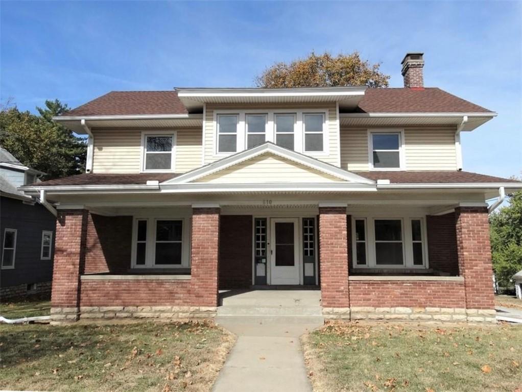 Homes for sale in Richmond, MO | 510 E Main St, Richmond, MO 64085 | MLS# 2606023
