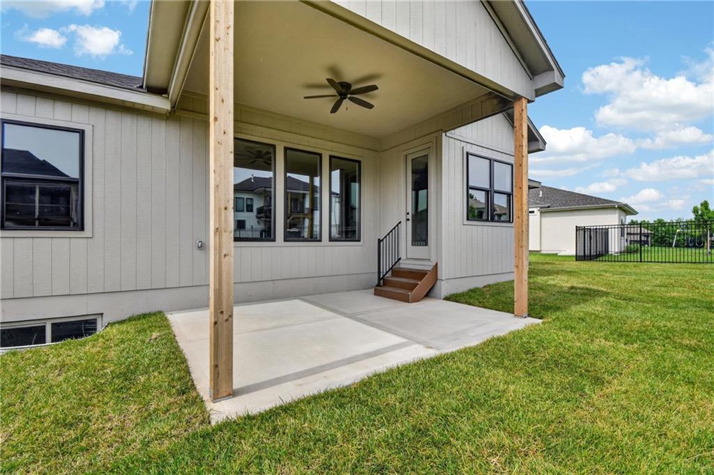 43rd image of 2605 Ne Crestview St, Grain Valley, MO 64029 | MLS# 2606562