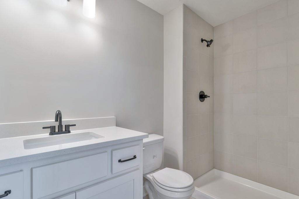 26th image of 2700 Ne Crestview St, Grain Valley, MO 64029 | MLS# 2606700