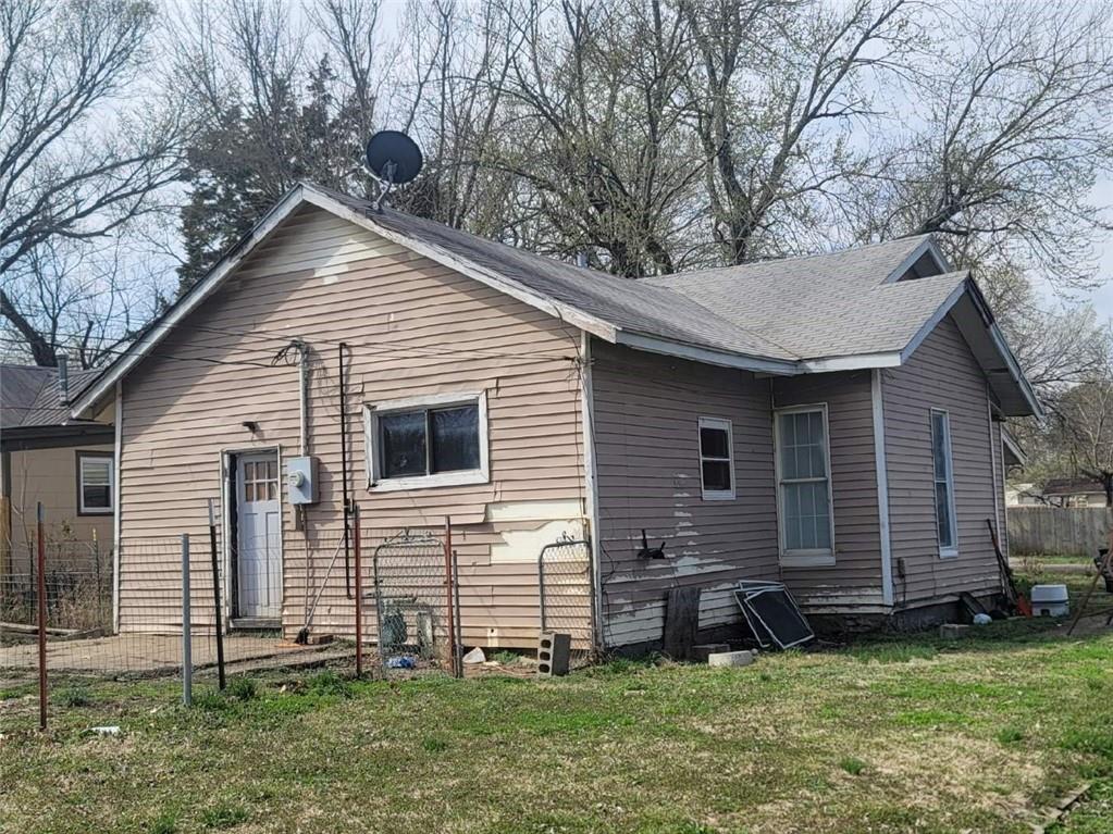 Homes for sale in Fort Scott, KS | 207 S Washington St, Fort Scott, KS 66701 | MLS# 2606801