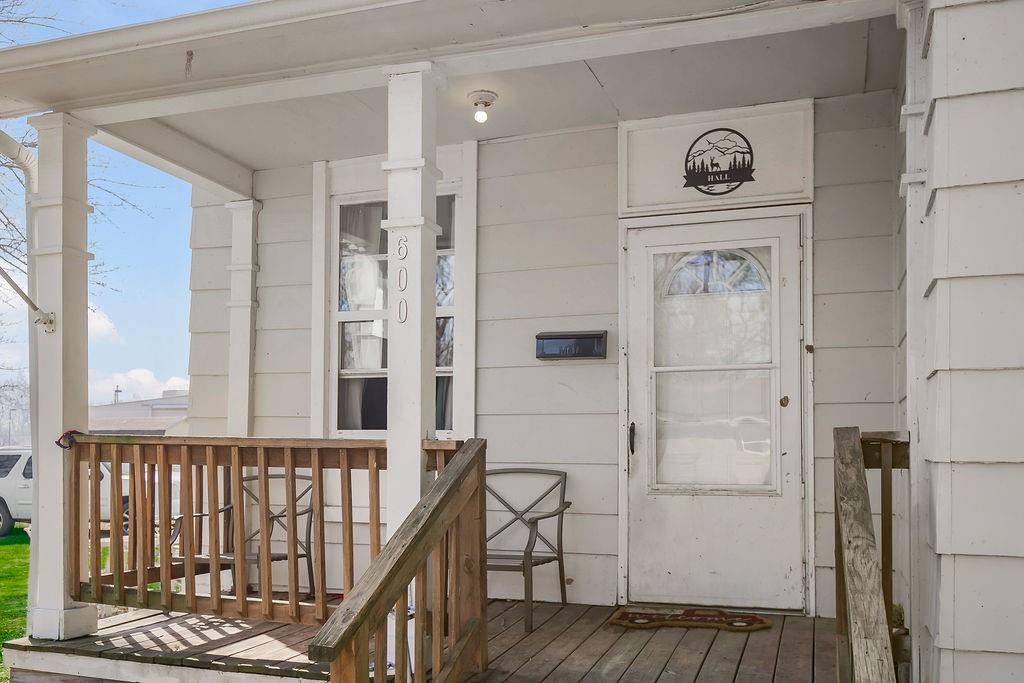 Homes for sale in Clinton, MO | 600 E Grandriver St, Clinton, MO 64735 | MLS# 2606966