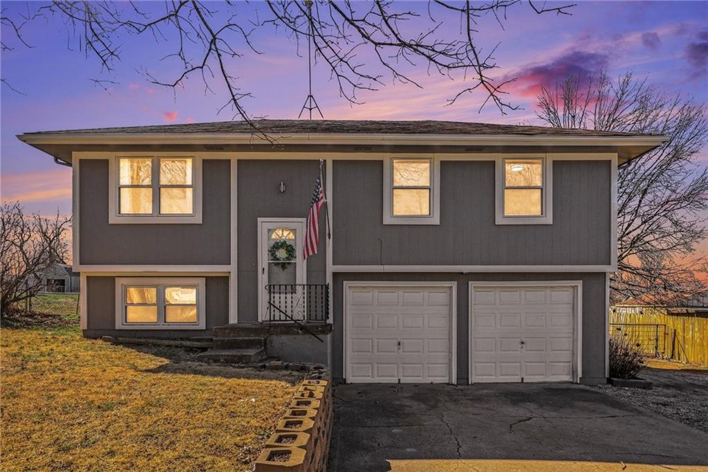 Homes for sale in Olathe, KS | 21395 W 181St St, Olathe, KS 66062 | MLS# 2607247