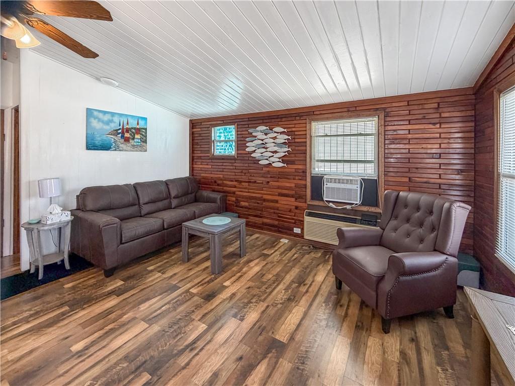 Homes for sale in Warsaw, MO | 29703 Bobcat Dr, Warsaw, MO 65355 | MLS# 2607601