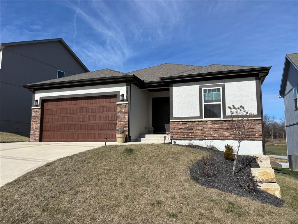 Homes for sale in Parkville, MO | 16104 Ryan Cir, Parkville, MO 64152 | MLS# 2607697