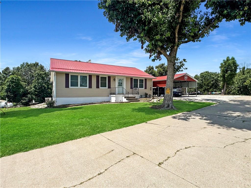 Homes for sale in Warsaw, MO | 33247 Bittner Dr, Warsaw, MO 65355 | MLS# 2608063