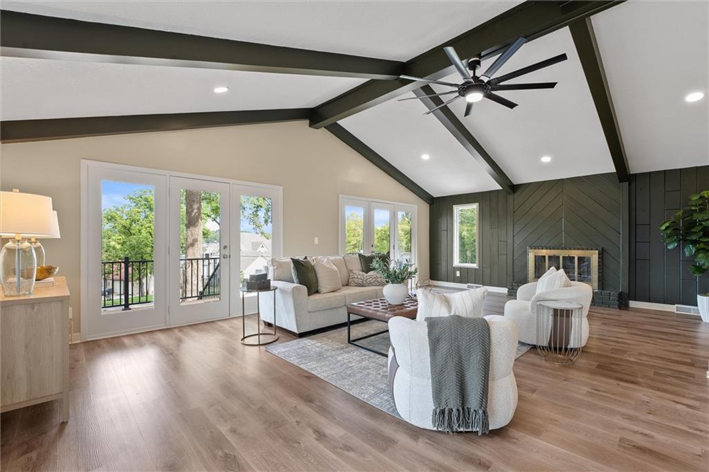 Homes for sale in Weatherby Lake, MO | 7809 Nw Scenic Dr, Weatherby Lake, MO 64152 | MLS# 2608243