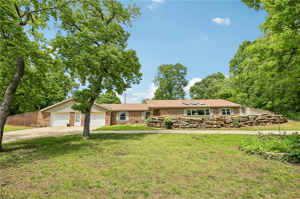 3rd image of 22774 George Rd, Tonganoxie, KS 66086 | MLS# 2608953