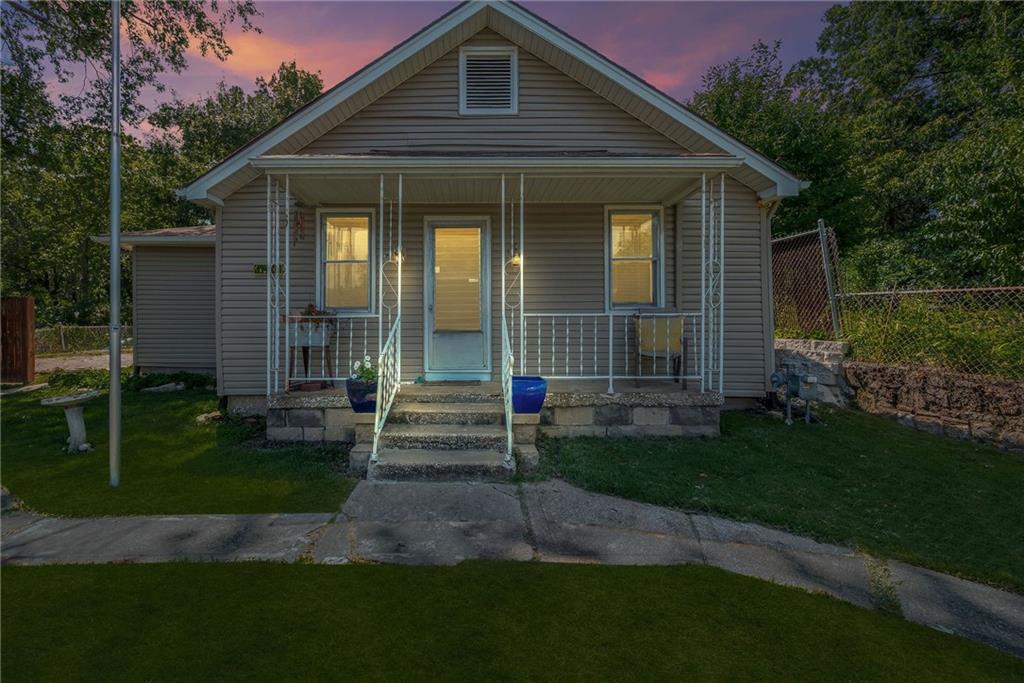2nd image of 1834 S 16th St, Kansas City, KS 66103 | MLS# 2610038