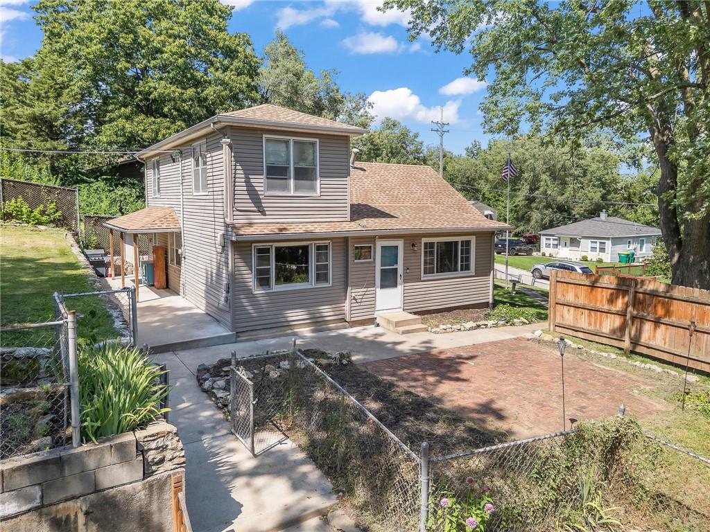 3rd image of 1834 S 16Th St, Kansas City, KS 66103 | MLS# 2610038
