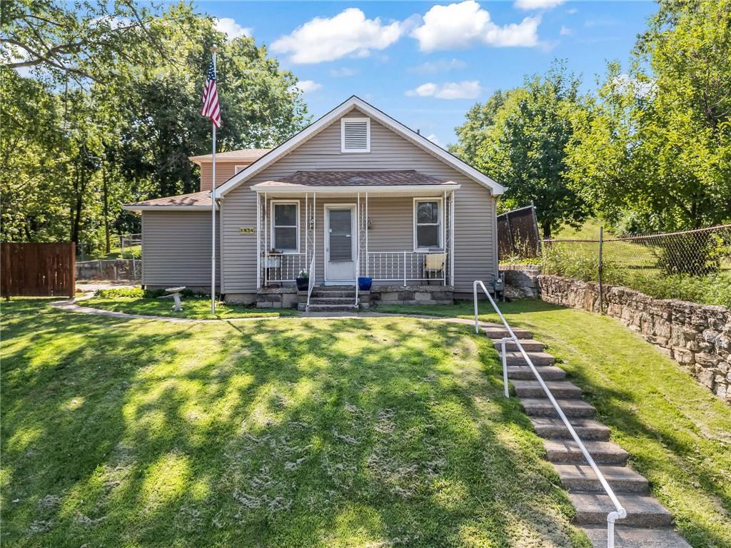 1st image of 1834 S 16th St, Kansas City, KS 66103 | MLS# 2610038