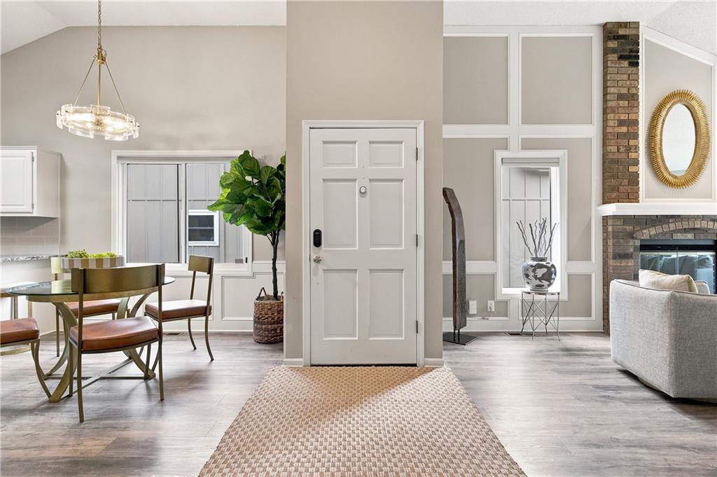 3rd image of 12025 Hemlock St, Overland Park, KS 66213 | MLS# 2610429