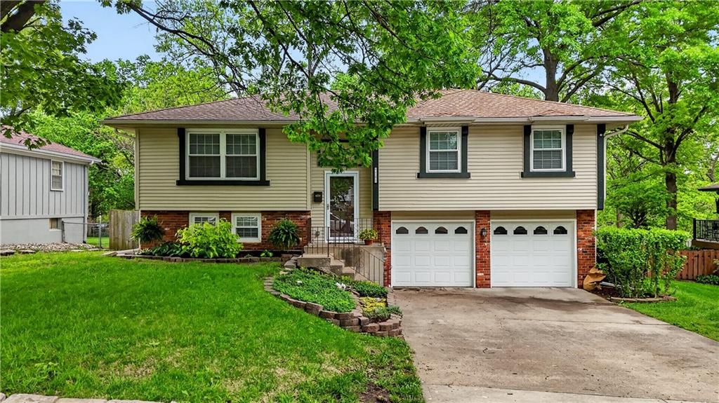 Homes for sale in Merriam, KS | 9707 W 56th Ter, Merriam, KS 66203 | MLS# 2610677