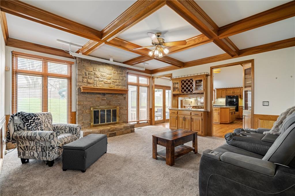 3rd image of 5826 Oakview St, Shawnee, KS 66216 | MLS# 2612161