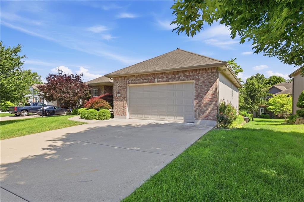Homes for sale in Grain Valley, MO | 807 Nw Poplar Ct, Grain Valley, MO 64029 | MLS# 2612364