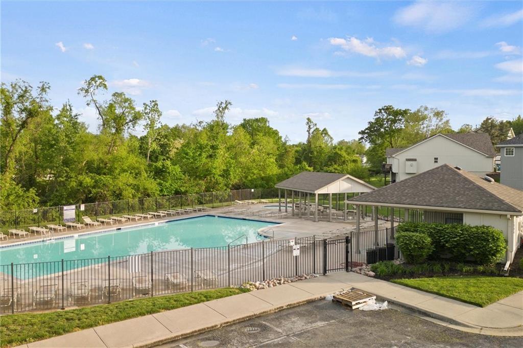 Photo 49 of Single family home for sale at 1070 Fir Ln, Liberty, MO 64068 | MLS# 2612385 | Listing updated on 2026-09-01