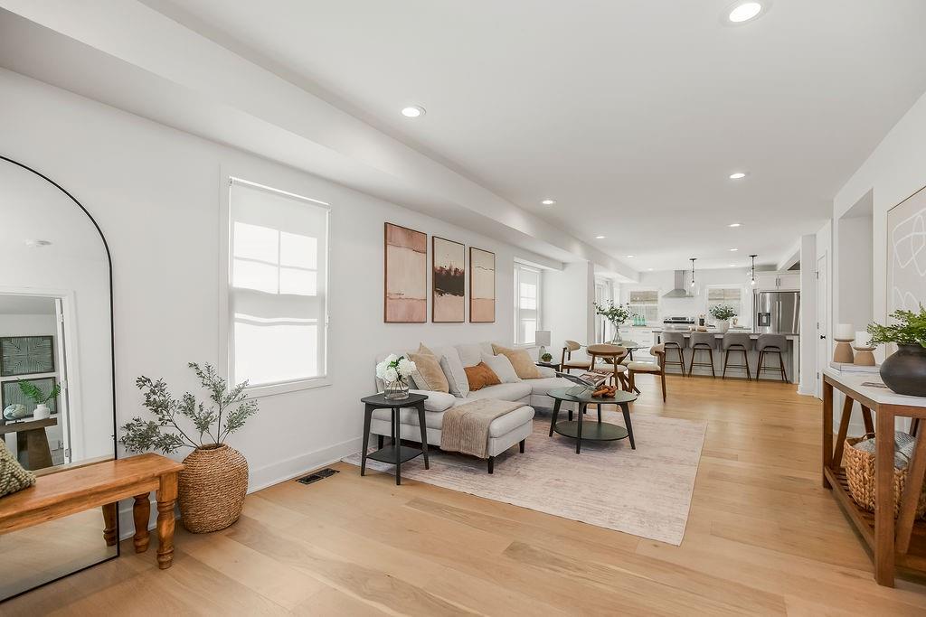 2nd image of 4536 Mercier St, Kansas City, MO 64111 | MLS# 2612519